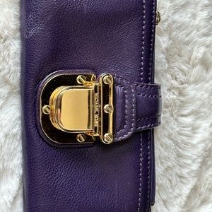 Michael Kors Wallet 💜 Soft Leather Plum Color Pebbled